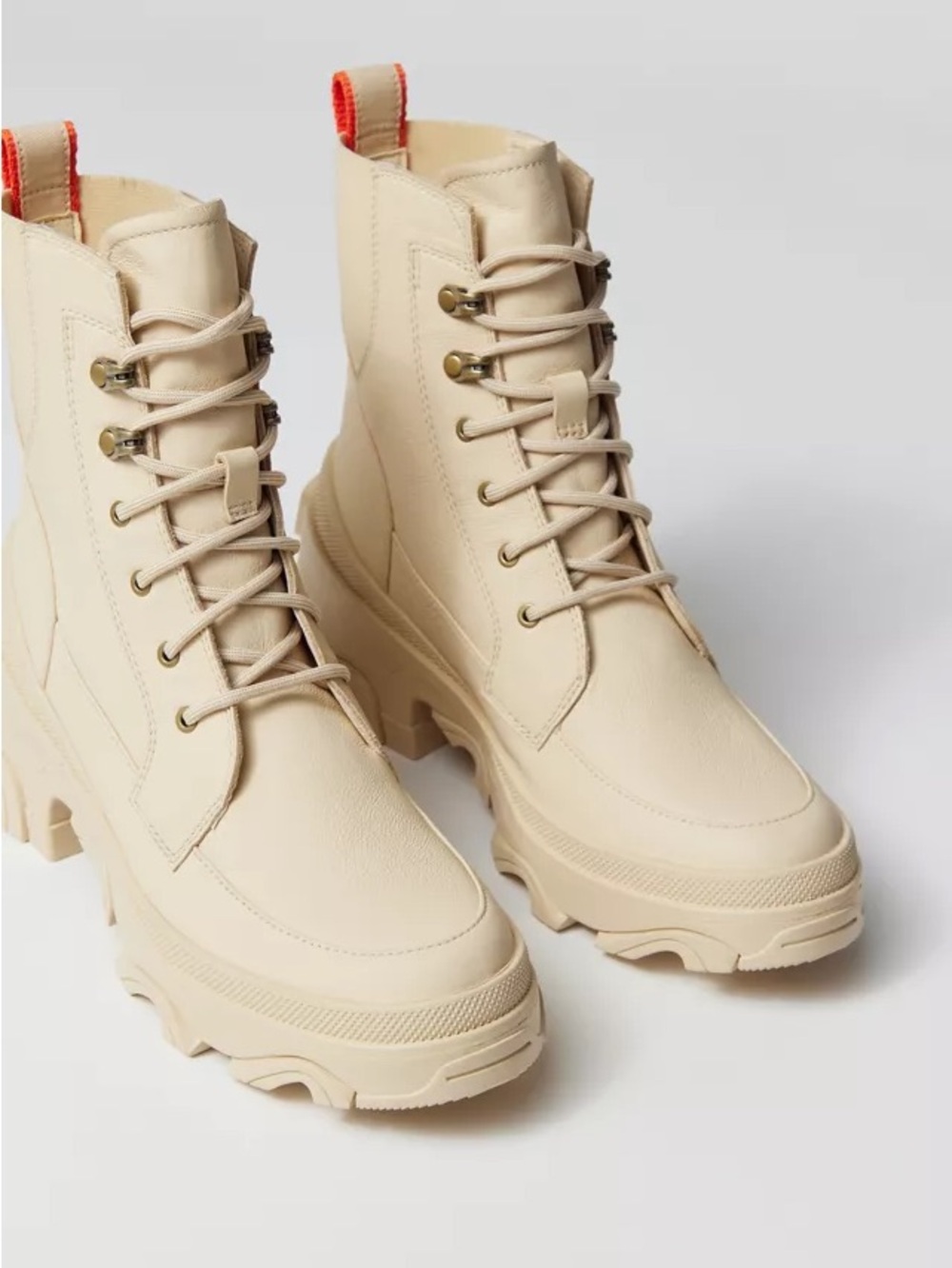 SOREL Brex Waterproof Lace Up Boots Cream Chalk Chunky Platform Size 9